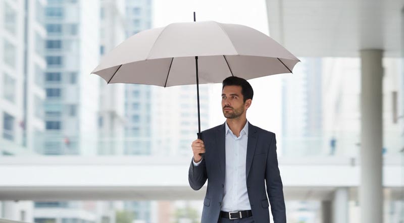 why ultra lightweight umbrellas matter today